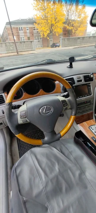 2005 Lexus ES 3rd Gen - Image 5 of 7