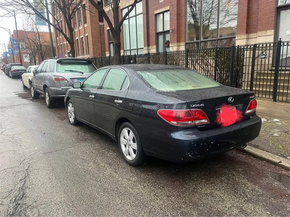 2005 Lexus ES 4th Gen - Image 4 of 10