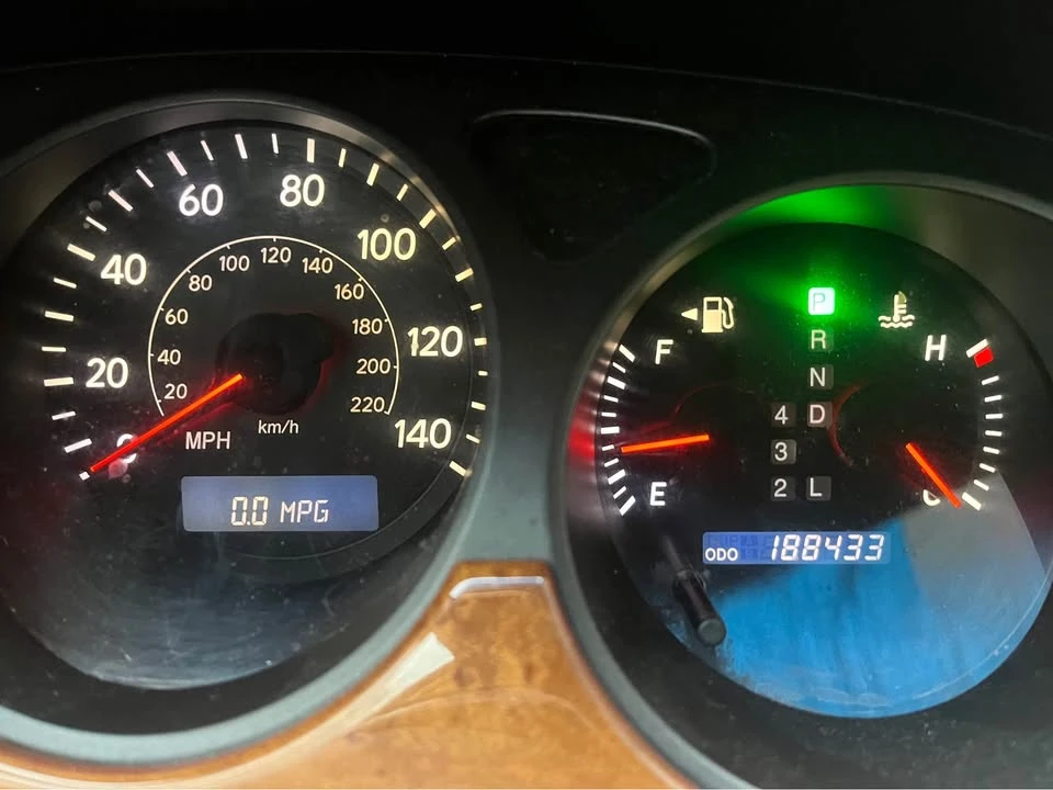 2005 Lexus ES 4th Gen - Image 9 of 10