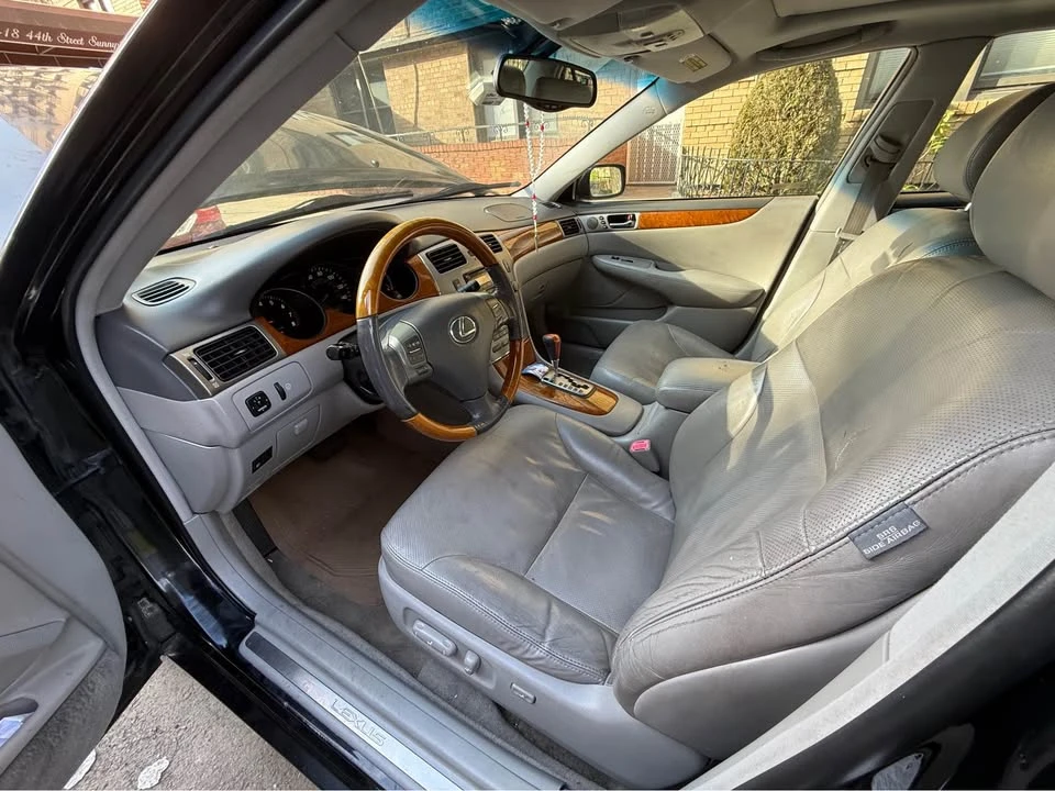 2005 Lexus ES 3rd Gen - Image 5 of 7