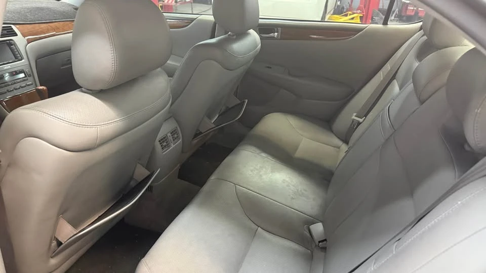 2005 Lexus ES 4th Gen - Image 13 of 13