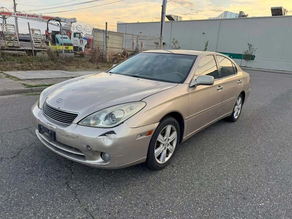 2005 Lexus ES 4th Gen - Image 2 of 8