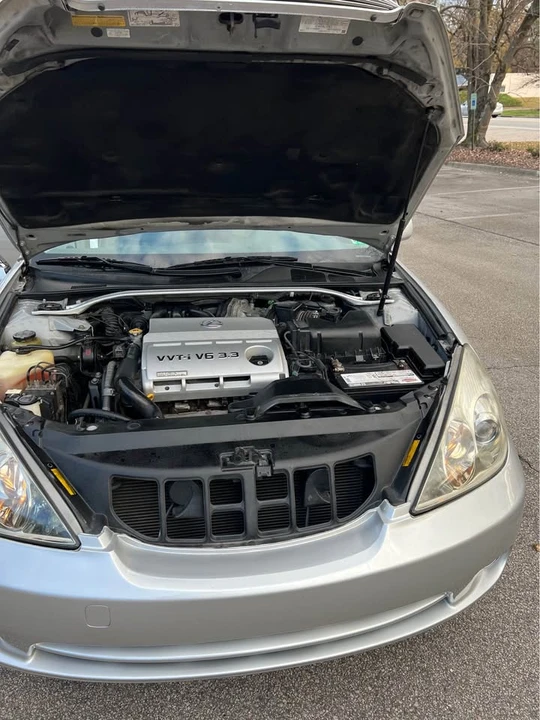 2005 Lexus ES 4th Gen - Image 3 of 12