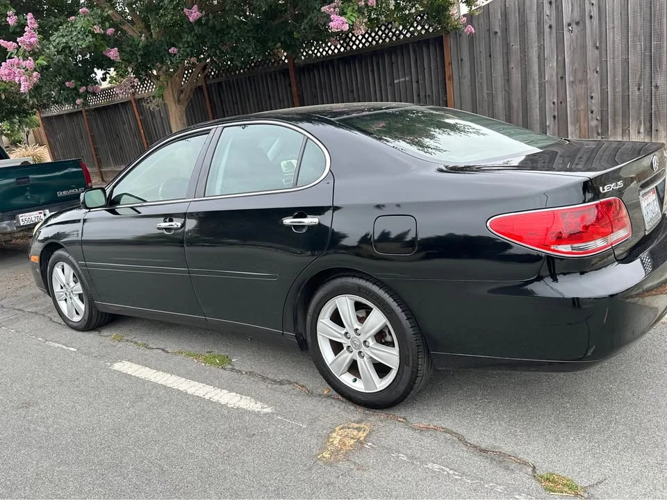 2005 Lexus ES 3rd Gen - Image 3 of 5