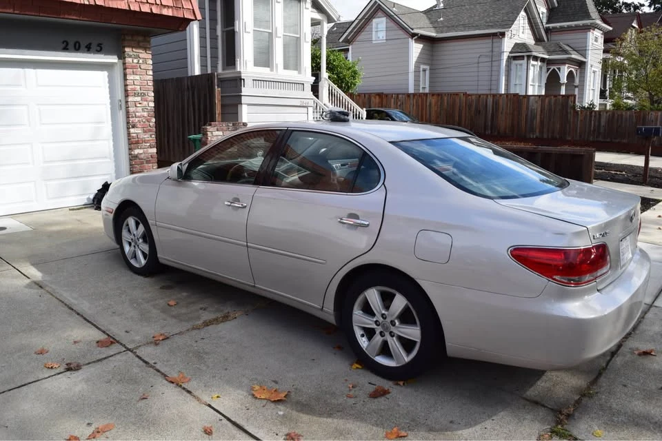 2005 Lexus ES 4th Gen - Image 3 of 17