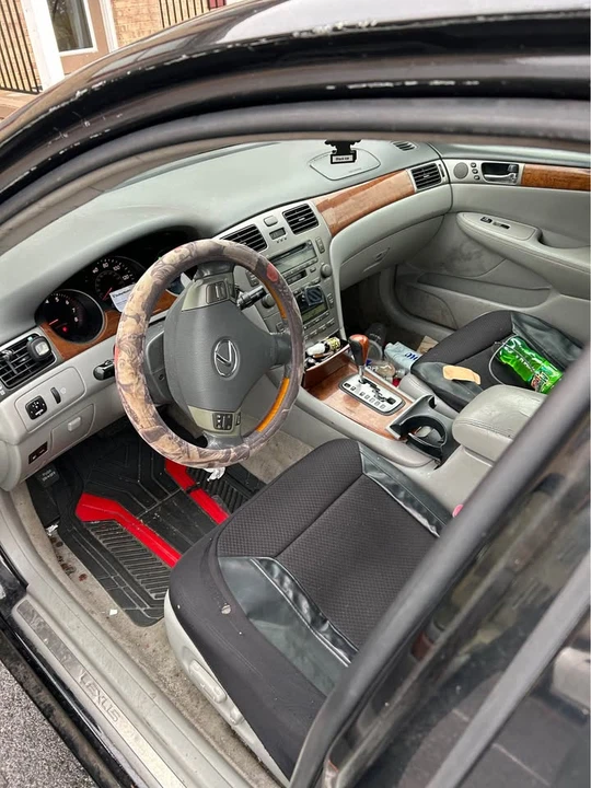 2005 Lexus ES 3rd Gen - Image 5 of 18