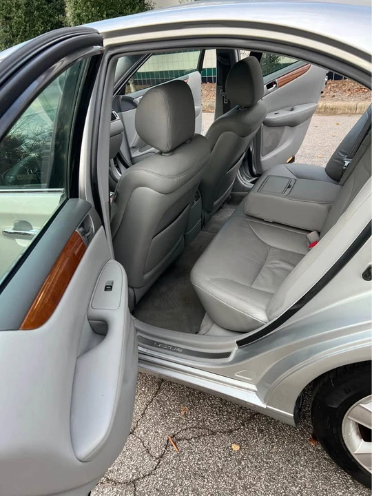 2005 Lexus ES 4th Gen - Image 8 of 12