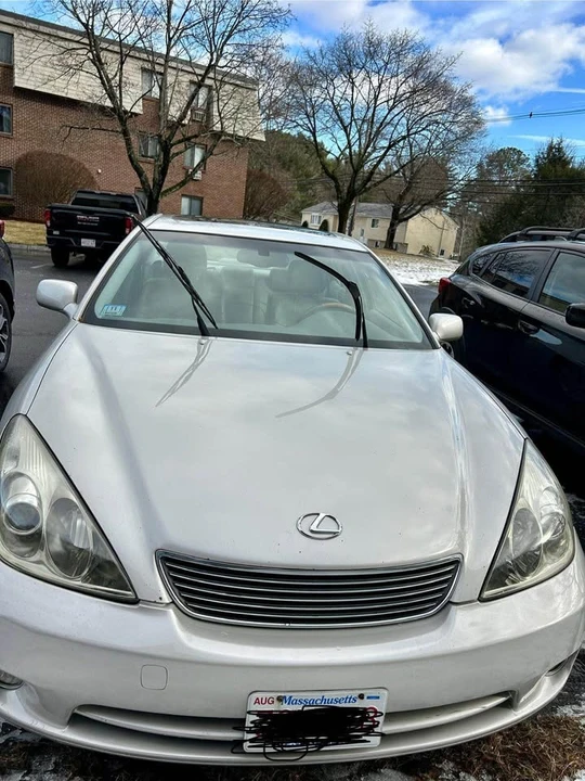 2005 Lexus ES 4th Gen - Image 5 of 8