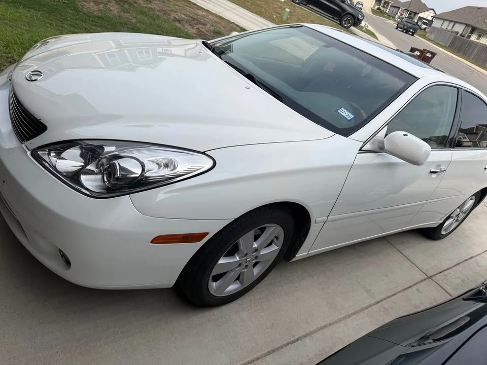 2005 Lexus ES 3rd Gen - Image 4 of 8