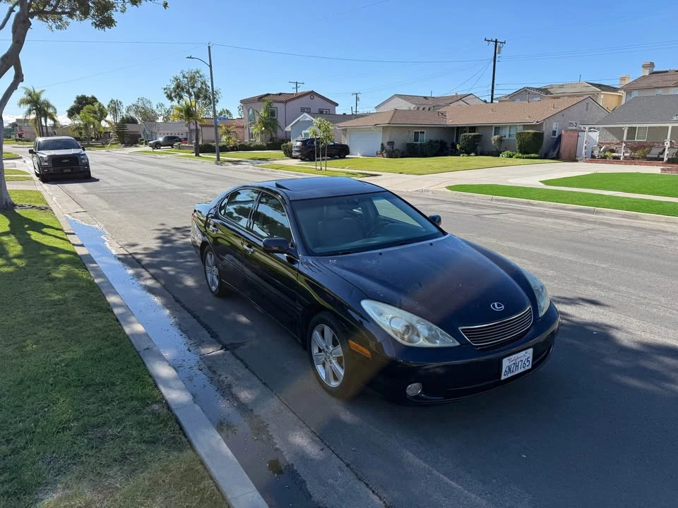 2005 Lexus ES 4th Gen - Image 8 of 20