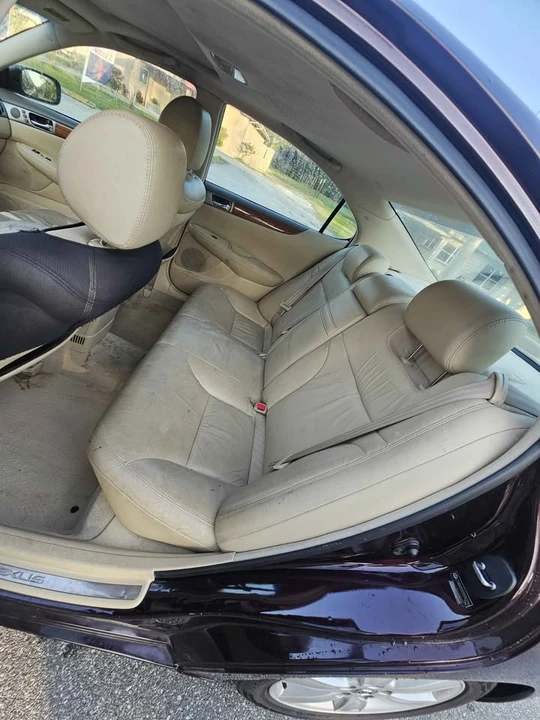 2005 Lexus ES 3rd Gen - Image 10 of 11