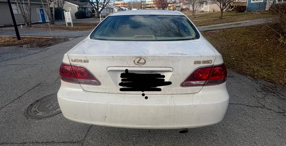 2005 Lexus ES 3rd Gen - Image 4 of 12