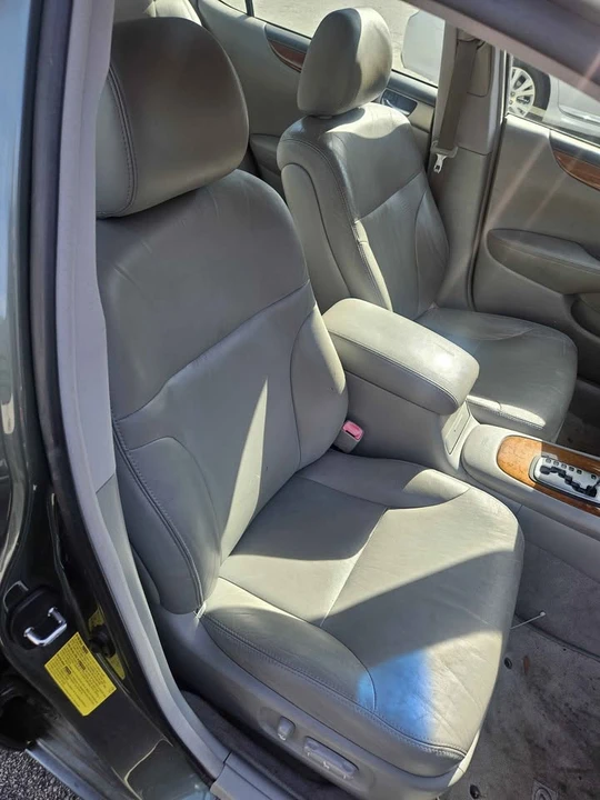 2005 Lexus ES 4th Gen - Image 8 of 11