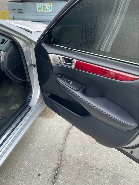 2005 Lexus ES 4th Gen - Image 10 of 12