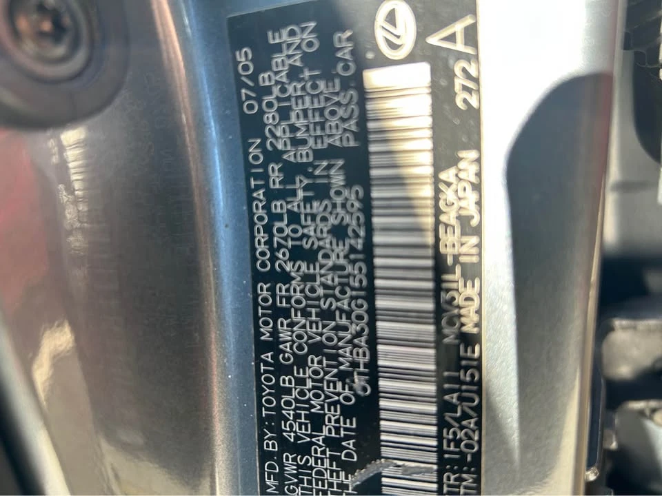 2005 Lexus ES 4th Gen - Image 3 of 10