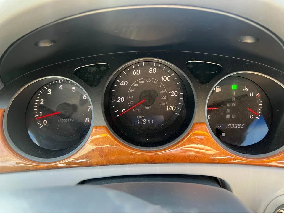 2005 Lexus ES 4th Gen - Image 7 of 10