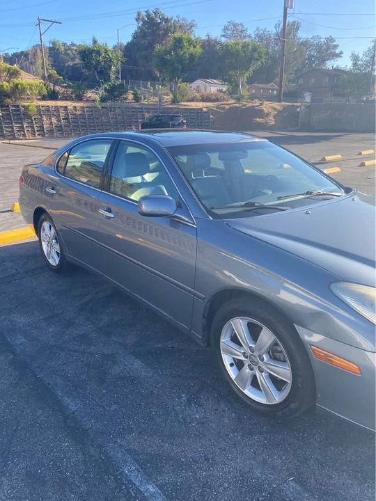 2005 Lexus ES 4th Gen - Image 6 of 11