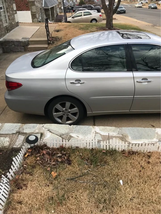 2005 Lexus ES 4th Gen - Image 9 of 15
