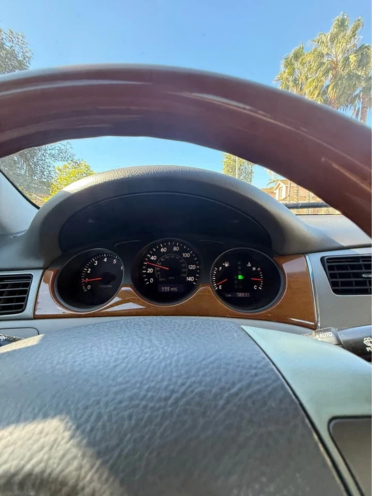 2005 Lexus ES 3rd Gen - Image 11 of 11