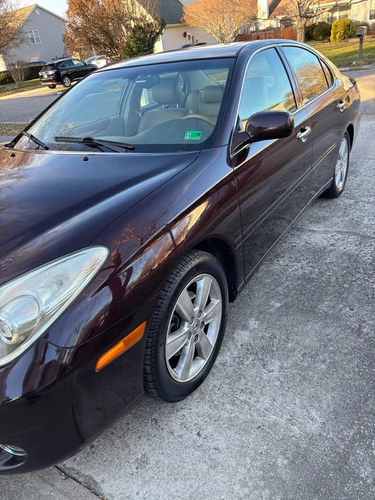 2005 Lexus ES 4th Gen - Image 4 of 16