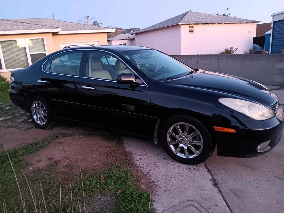 2005 Lexus ES 4th Gen - Image 4 of 8