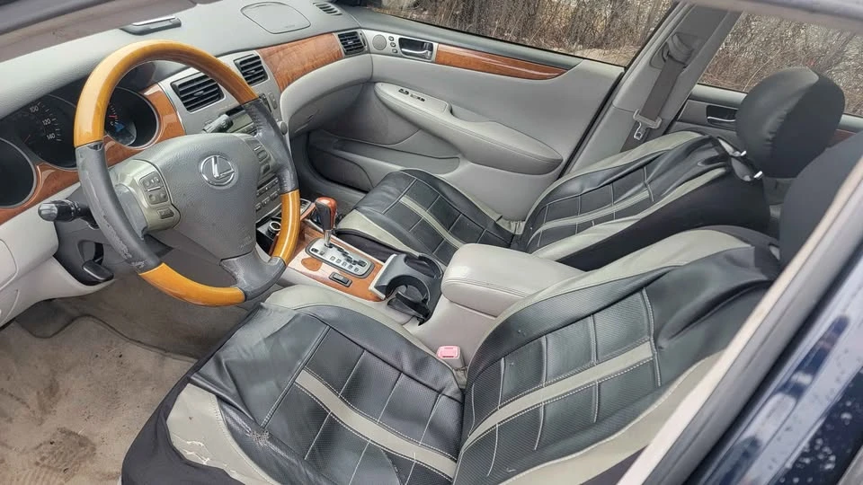 2005 Lexus ES 4th Gen - Image 5 of 6