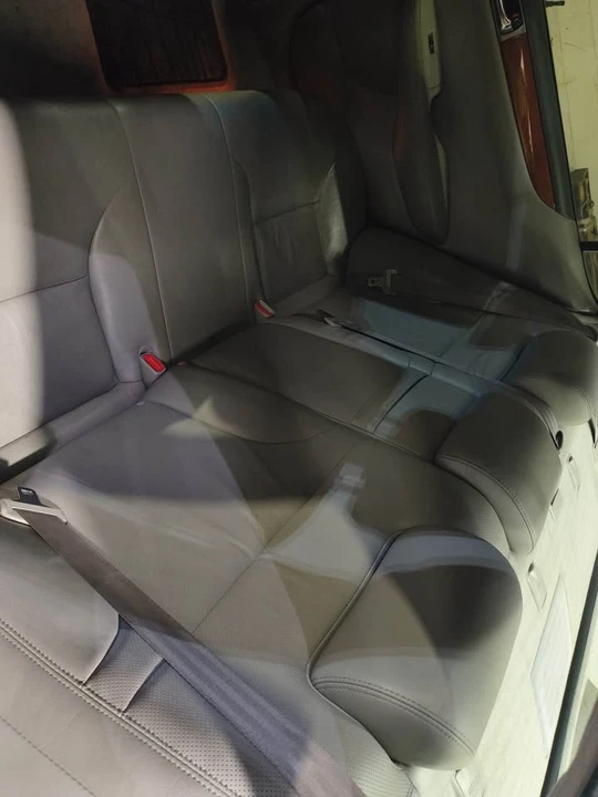 2005 Lexus ES 4th Gen - Image 6 of 9