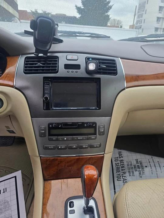 2005 Lexus ES 3rd Gen - Image 5 of 7