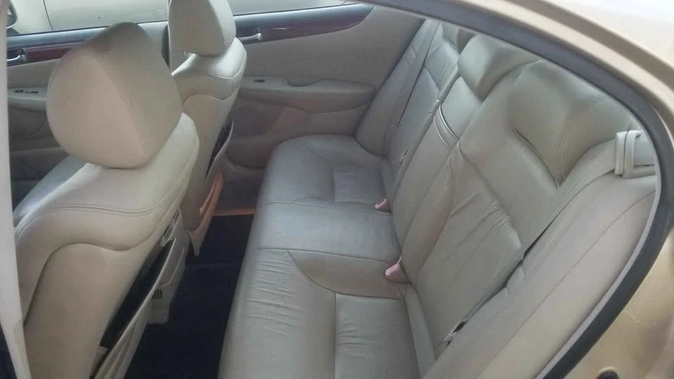 2005 Lexus ES 4th Gen - Image 7 of 8