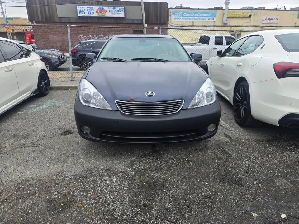 2005 Lexus ES 3rd Gen - Image 2 of 7