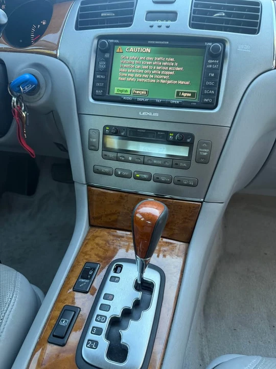 2005 Lexus ES 4th Gen - Image 13 of 13