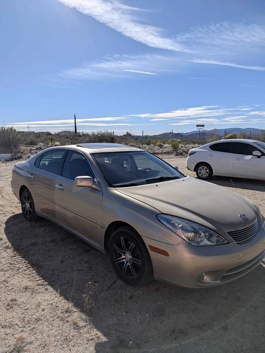 2005 Lexus ES 4th Gen - Image 7 of 9