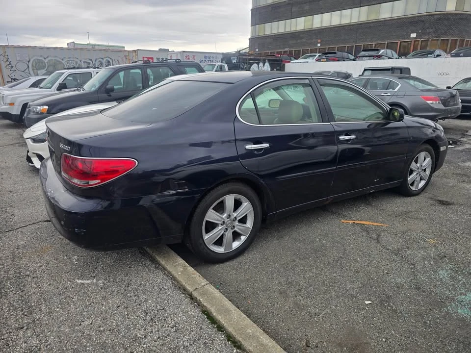 2005 Lexus ES 3rd Gen - Image 3 of 7