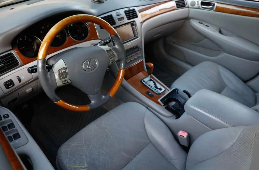 2005 Lexus ES 4th Gen - Image 7 of 10
