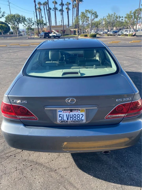 2005 Lexus ES 4th Gen - Image 4 of 11