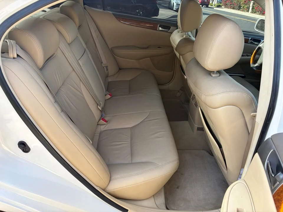2005 Lexus ES 4th Gen - Image 11 of 14