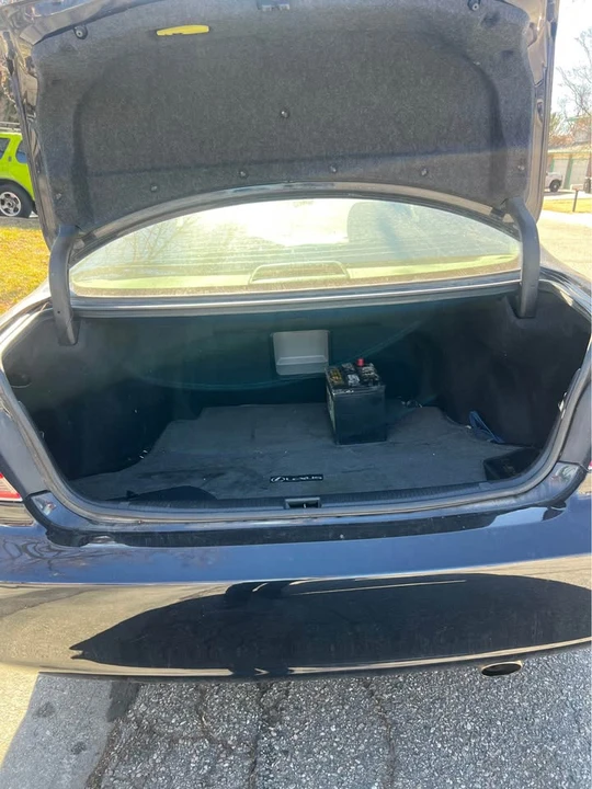 2005 Lexus ES 4th Gen - Image 3 of 10