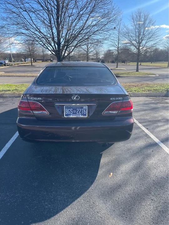 2005 Lexus ES 4th Gen - Image 5 of 10