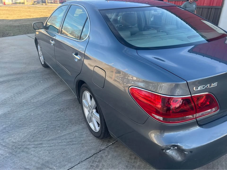 2005 Lexus ES 4th Gen - Image 4 of 9