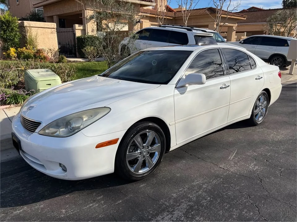 2005 Lexus ES 4th Gen - Image 3 of 14