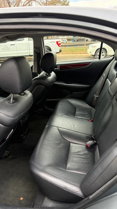 2005 Lexus ES 3rd Gen - Image 6 of 7