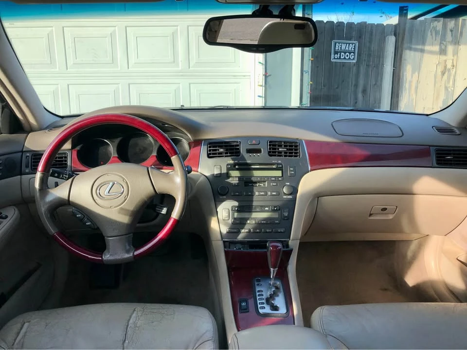 2005 Lexus ES 3rd Gen - Image 5 of 5