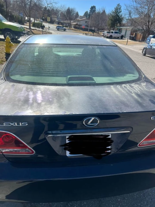 2005 Lexus ES 4th Gen - Image 2 of 10