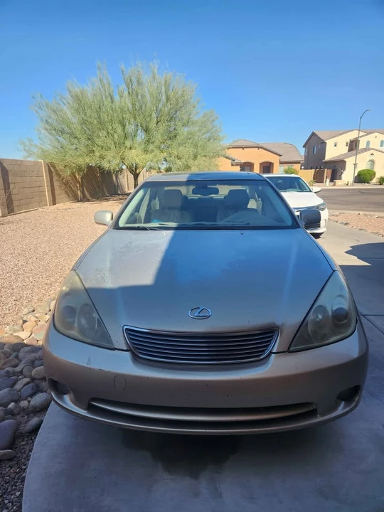 2005 Lexus ES 4th Gen - Image 2 of 5