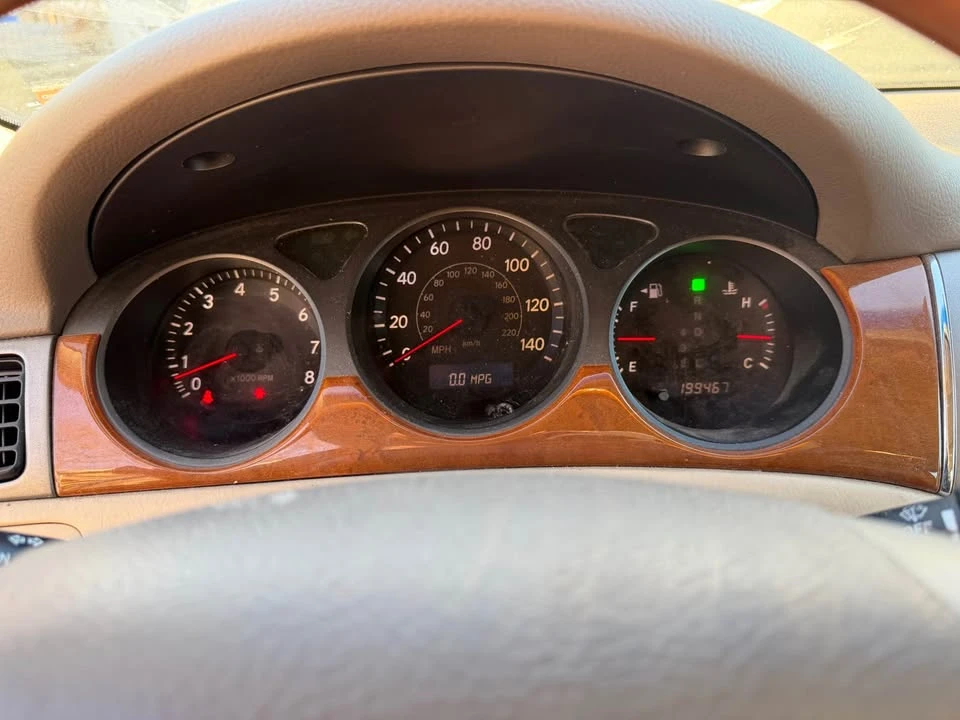 2005 Lexus ES 4th Gen - Image 6 of 8