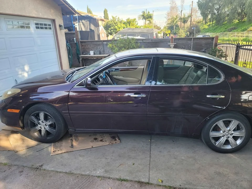 2005 Lexus ES 3rd Gen - Image 2 of 7