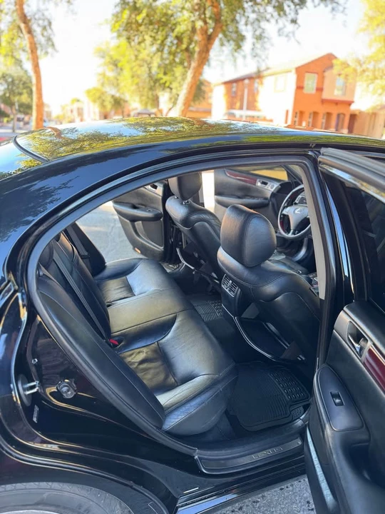 2005 Lexus ES 4th Gen - Image 12 of 16