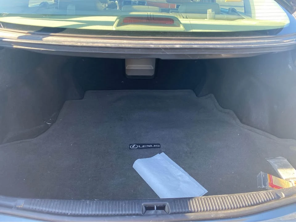 2005 Lexus ES 4th Gen - Image 8 of 11