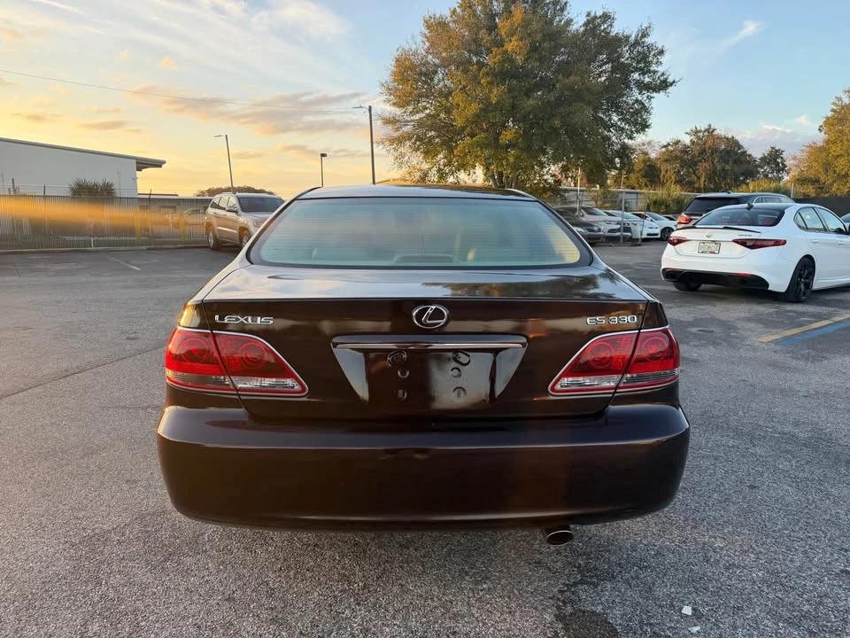 2005 Lexus ES 3rd Gen - Image 8 of 18