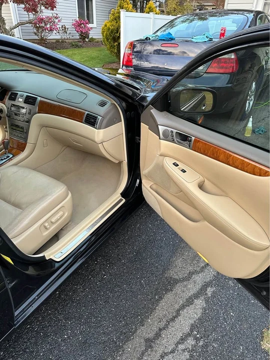 2005 Lexus ES 4th Gen - Image 6 of 13